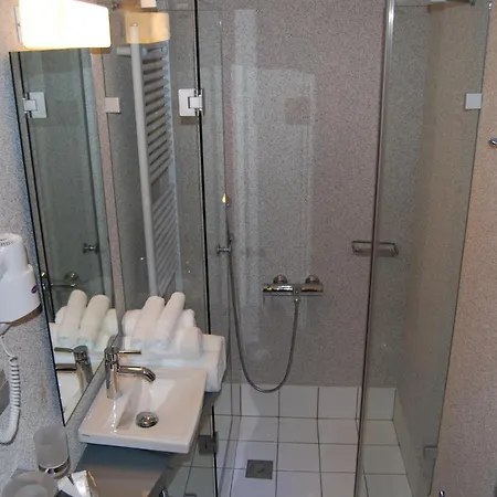 Guest house 